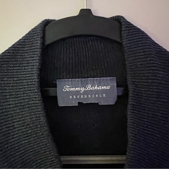 Tommy Bahama mens Reversible knit quarter zip sweater | size Extra large - Picture 8 of 11